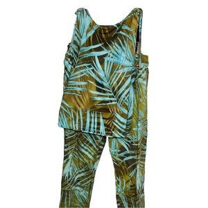 DKNY separate’s size 12 jeans & top green print cropped pants and sleeveless top